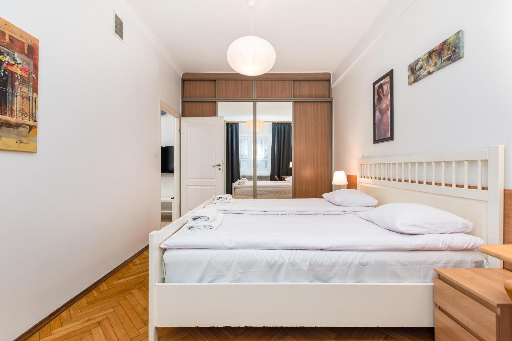 Apartamenty Wawa Centrum By Your Freedom Warschau Buitenkant foto