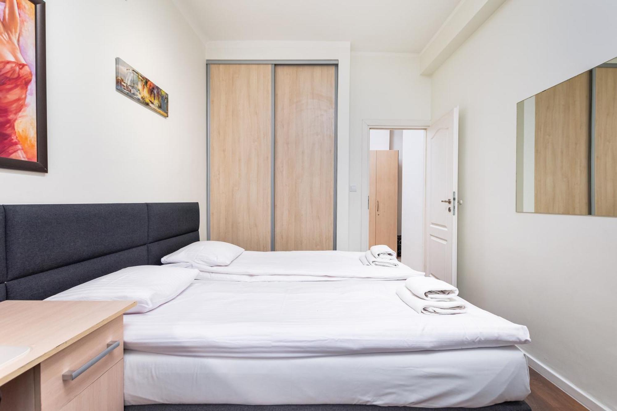 Apartamenty Wawa Centrum By Your Freedom Warschau Buitenkant foto